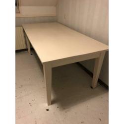 Eettafel teakhout, geschilderd