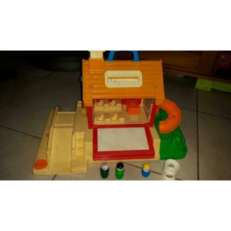 Fisher price school vintage met verrassende elementen