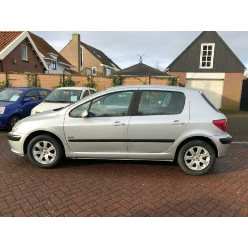 Peugeot 307 1.6-16V Griffe Airco! Centrale deurvergrendeling