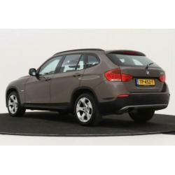 BMW X1 sDrive18i Executive | Clima | Cruise | Lichtmetaal |