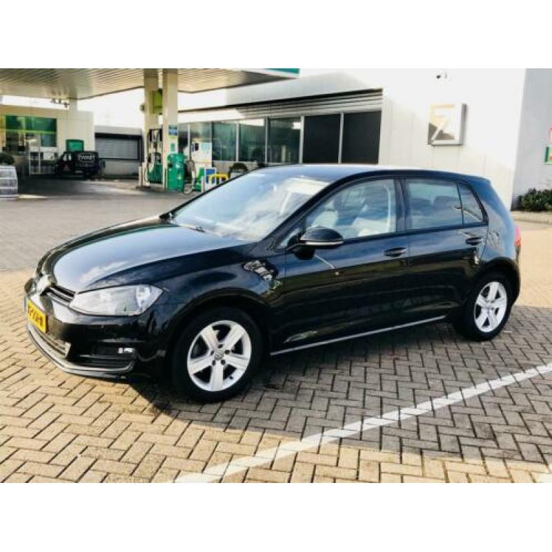 Volkswagen Golf 1.6 TDI 5D 2013 Zwart