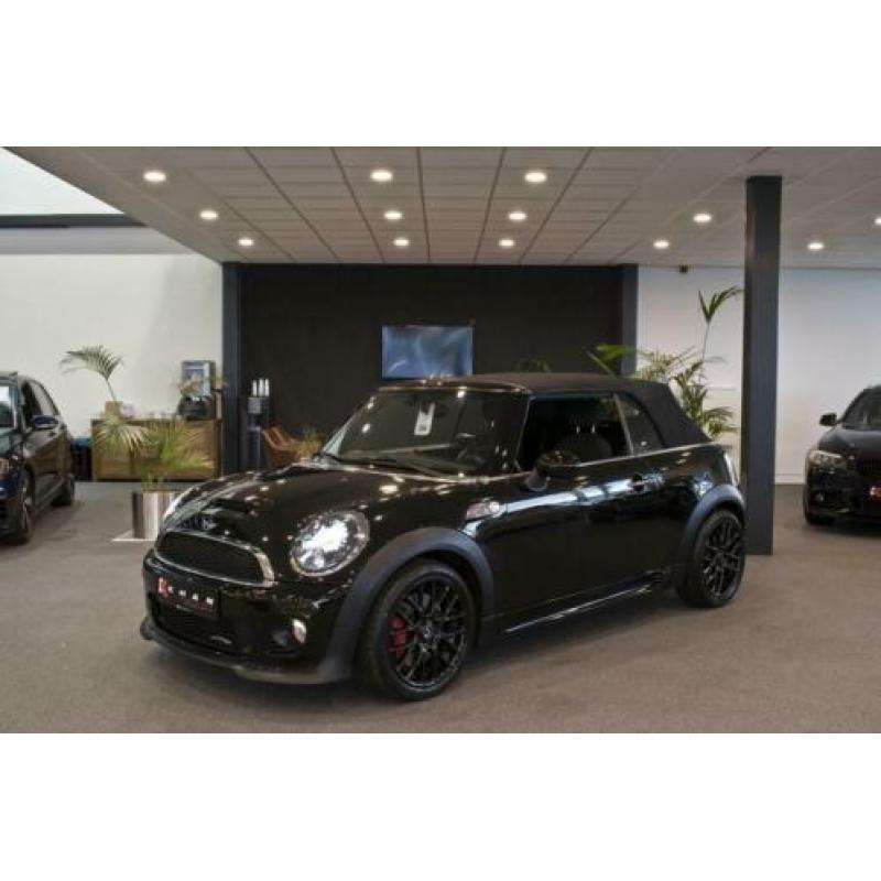 MINI Cabrio 1.6 John Cooper Works *ACTIE*