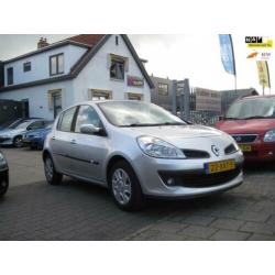 Renault Clio 1.6-16V Dynamique Luxe st bekr cv airco elek pa