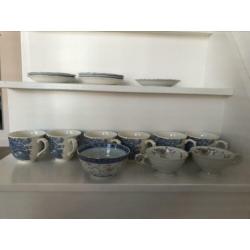 Engels servies& blauwoud