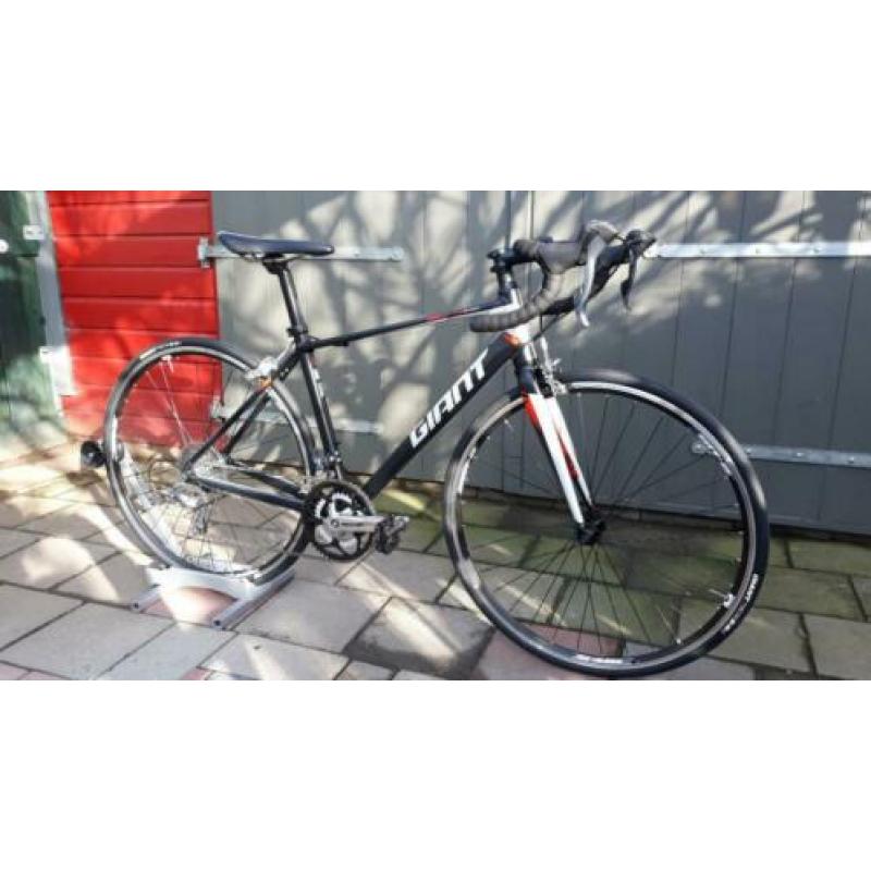 Giant Defy 5 Aluxx, in bijna nieuw staat 47cm (B)