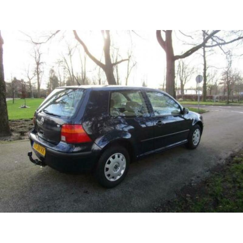 Volkswagen Golf 1.6-16V Comfortline 1e eigenaardealer onderh