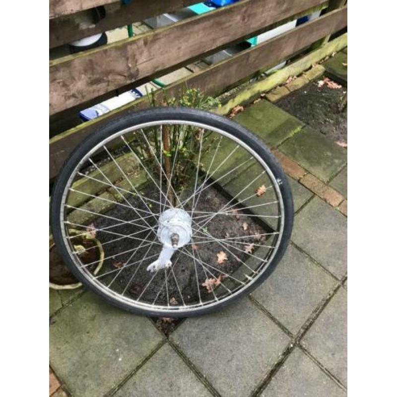 :OLDTIMER Achterwiel 28 inch met 3 SACHS versnellingen