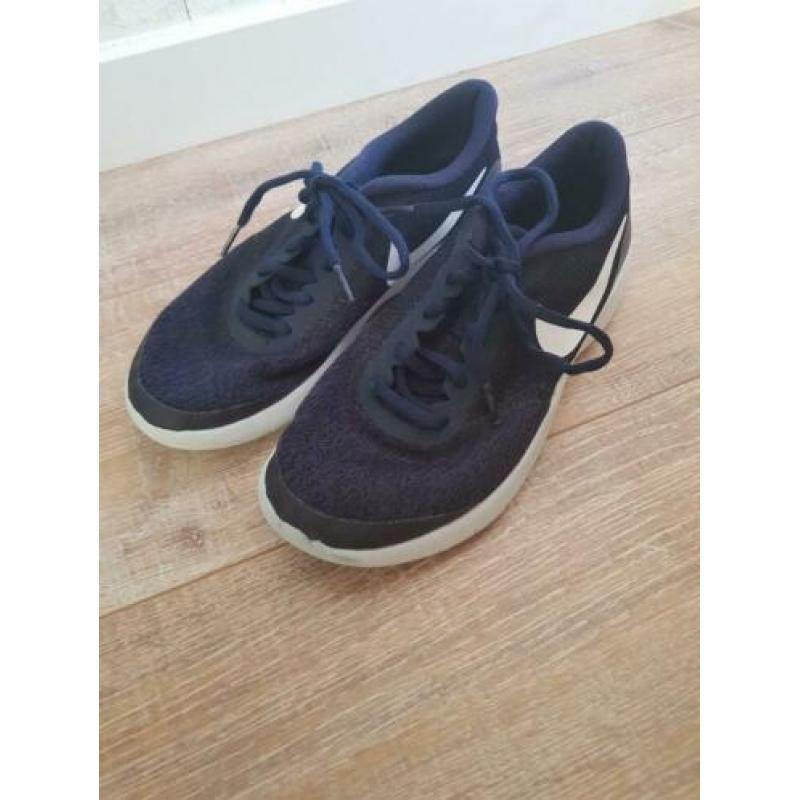 Nike Flex Contact sneakers maat 37,5