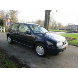 Volkswagen Golf 1.6-16V Comfortline 1e eigenaardealer onderh