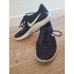 Nike Flex Contact sneakers maat 37,5