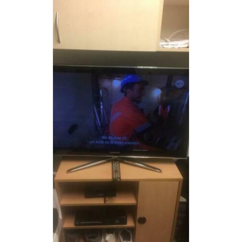 Samsung lcd 3D tv 40inch klein defect