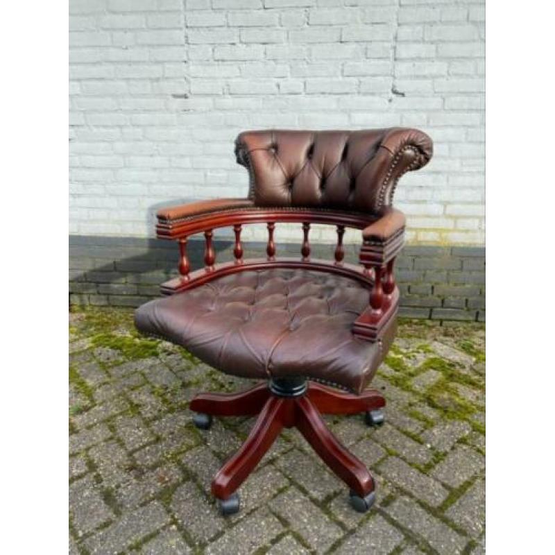 Chesterfield Captains Chair