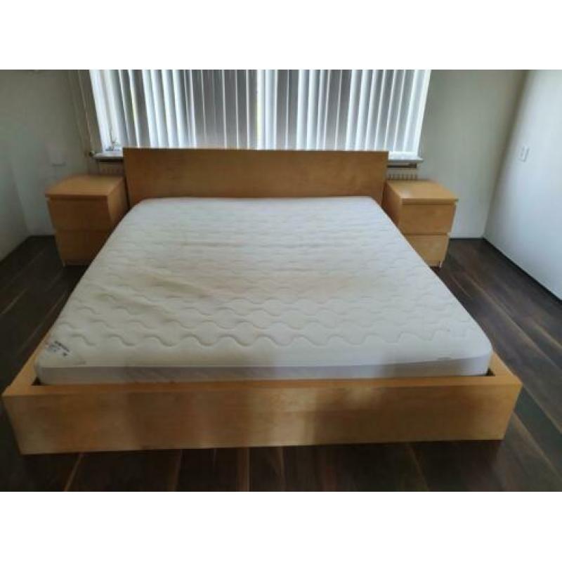 Nette ikea malm 2persbed 180 x 200 cm+nac.kastjes+bodems+evt