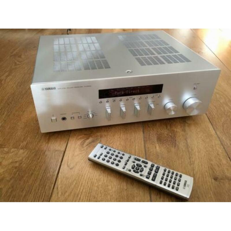 YAMAHA R-S500 75 Watt Stereo Receiver