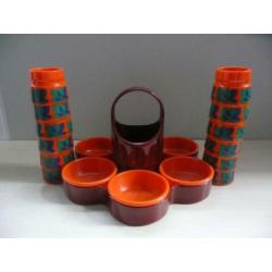 Vintage schalenset/eierdopjes. Oranje/bruin.Jaren 70. Emsa