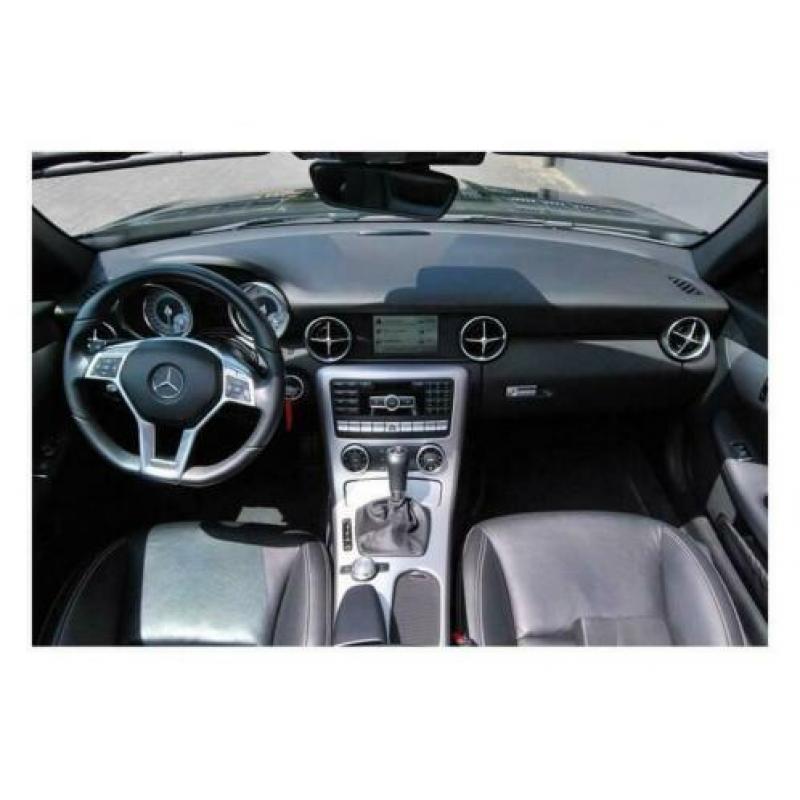 Mercedes-Benz SLK-klasse 250 AMG Aut. Airscarf Navi