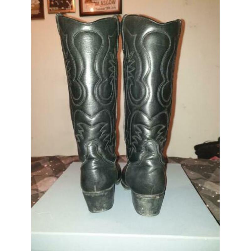 Hoge zwarte en leren westernboots maat 39