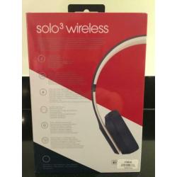 Beats Solo3 Wireless Headphones - Club Collection, SEALED