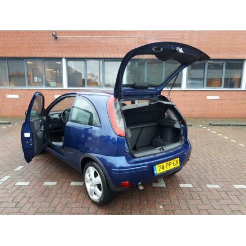 Opel Corsa 1.2-16V Maxx RIJD PERFECT/NIEUWE NAP12-22-2021/AP