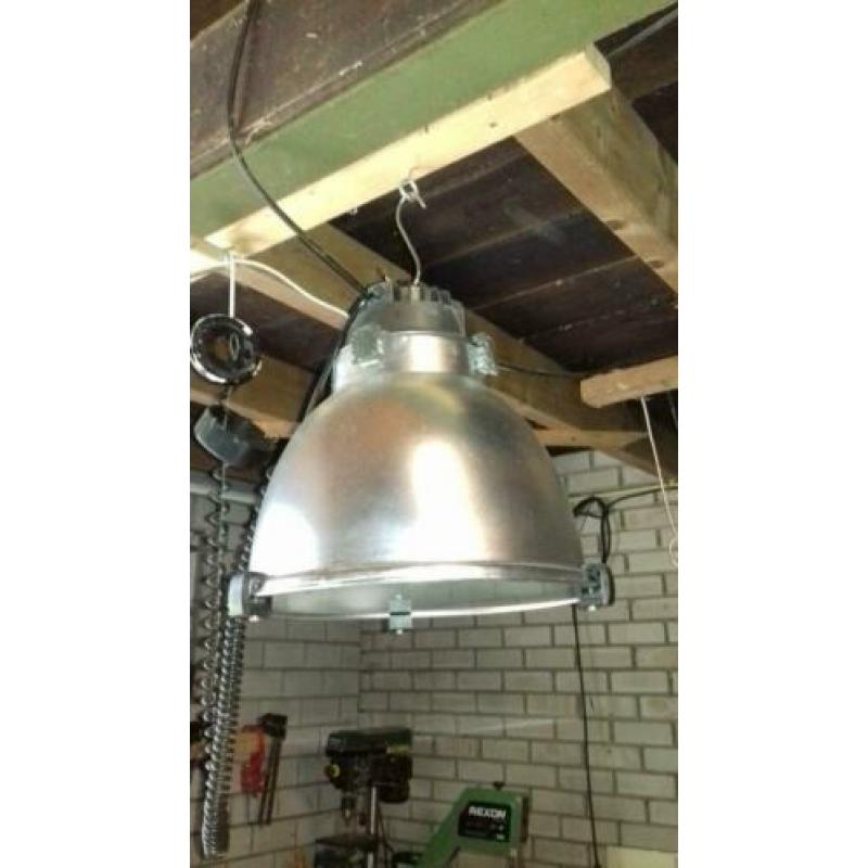 Industriele hanglamp. hanglampen Castaldi illuminazione