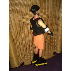 Action Man: Skater + Skeelers - 30cm