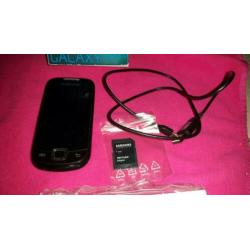 Samsung galaxy apollo telefoon met oplader