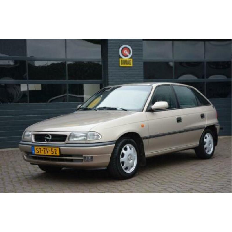 Opel Astra 1.6i GL 5drs (bj 1998)