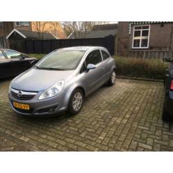 Opel Corsa 1.2i 16V Enjoy Grijs metallic