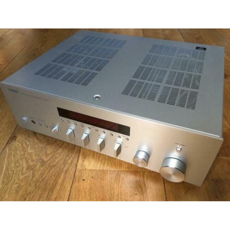 YAMAHA R-S500 75 Watt Stereo Receiver