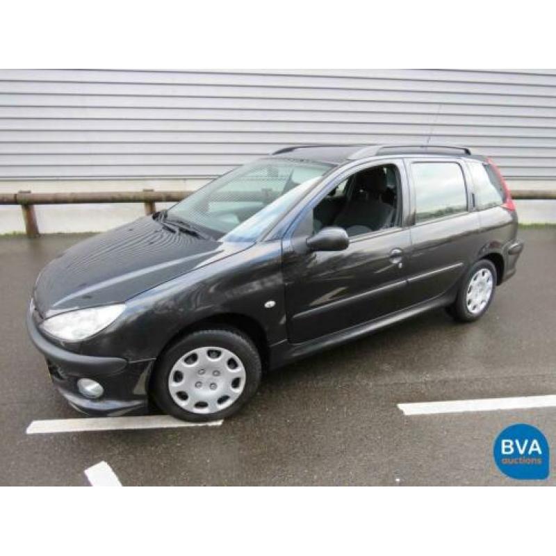 Peugeot 206 SW 1.4 HDI SW X-LINE (bj 2005)