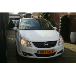 Opel Corsa 1.4-16V Color Edition