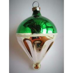 Kerst~Glazen Kerstbal~Zilver kleur Groen~Boei Vorm~Glas~Bal