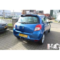 Renault Clio 1.2 16V 75 Special Line