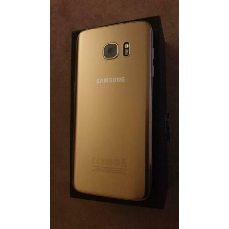 Samsung Galaxy S7 Edge, gold platinum