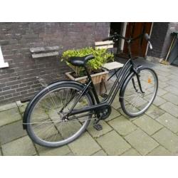 Damesfiets 28 inch met slot, standaard, licht en fietsbel