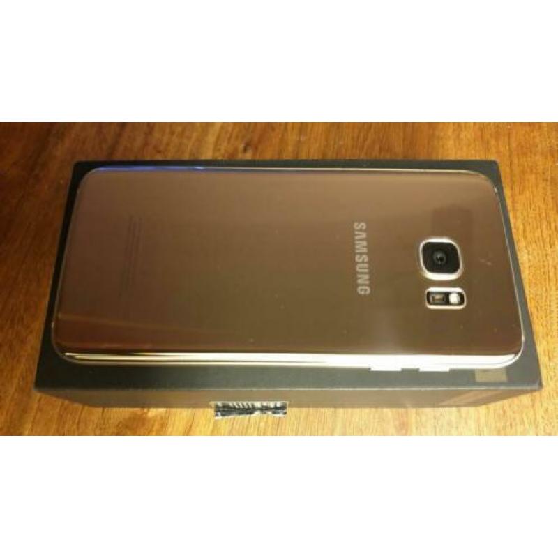 Samsung Galaxy S7 Edge, gold platinum