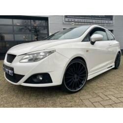 SEAT Ibiza 1.4 Style SPORT NAVI TOUCHSCREEN PDC NIEUWE APK Z