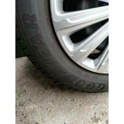 Goodyear ultragrip8. 5x108 winterbanden op stalen velg