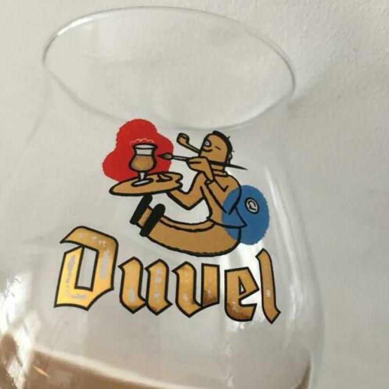 Duvel collection Yan Sorgi en Jaarglas 2002 Schilder