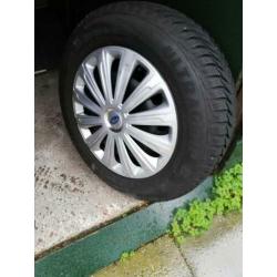 Goodyear ultragrip8. 5x108 winterbanden op stalen velg