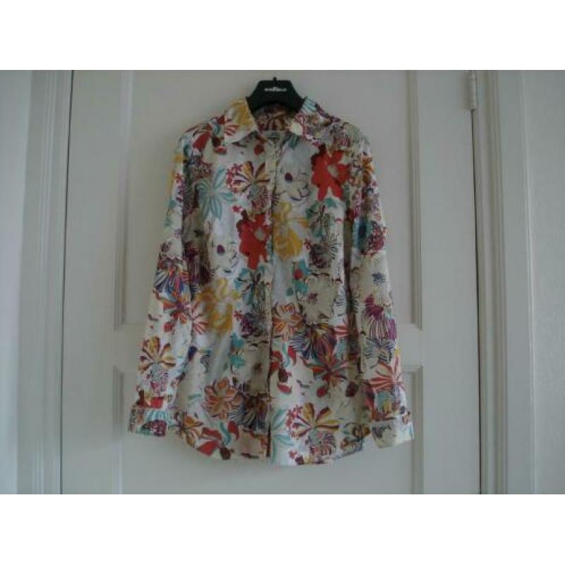 0039 Italy blouse maat M katoen gebloemd