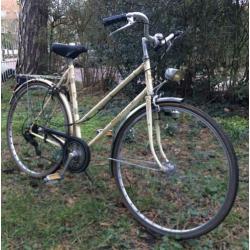 Nette Multi Cycle dames tourfiets. 28inch/5 versnellingen