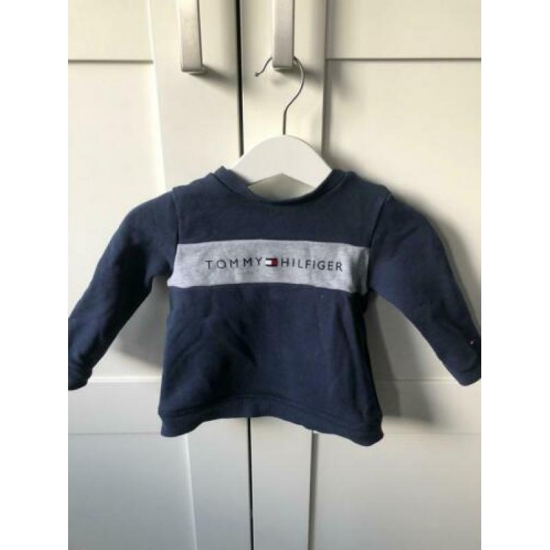 Tommy Hilfiger maatje 74