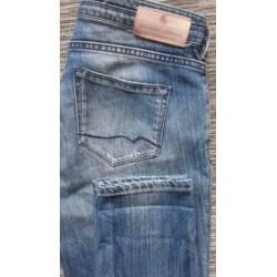 Dames stretch jeans maat 27/32.