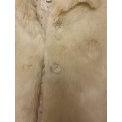 Super leuke Fake fur, bont achtige jas maat 98