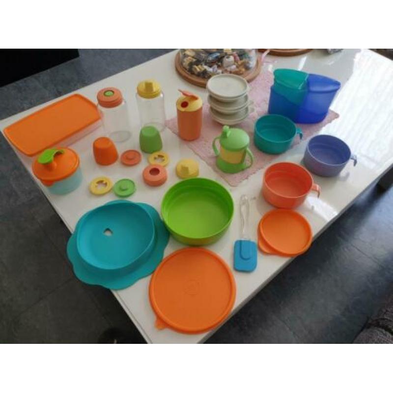 Tupperware baby spullen Alles voor €45