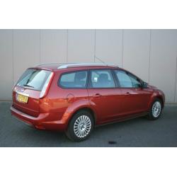 Ford Focus Wagon 1.6 16v Titanium Climate-ctrl/Cruise-ctrl/P