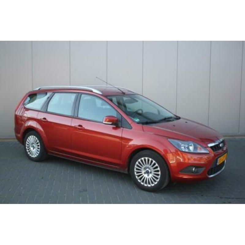 Ford Focus Wagon 1.6 16v Titanium Climate-ctrl/Cruise-ctrl/P