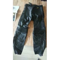 Motorbroek leder