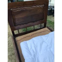 Antiek bed eenpersoons brocante